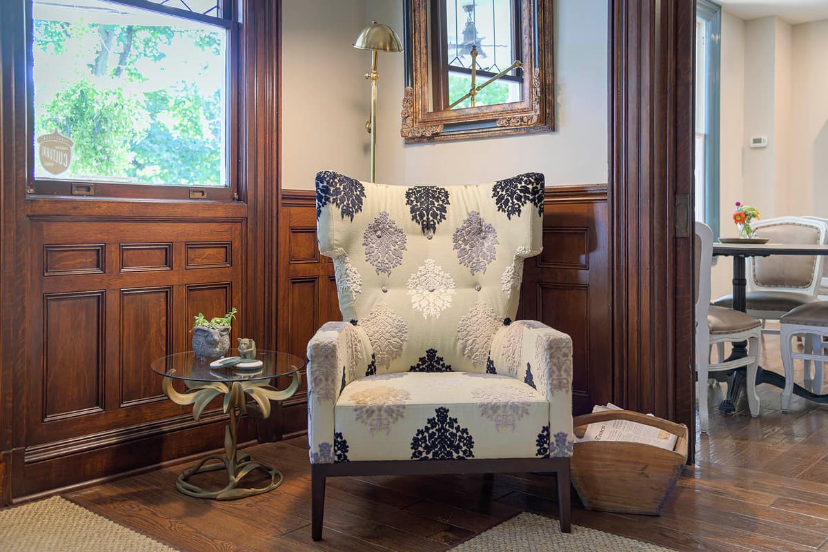 Corner sitting area in the West Lane Inn lobby